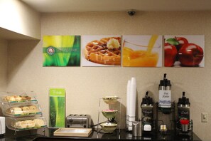 Free daily continental breakfast