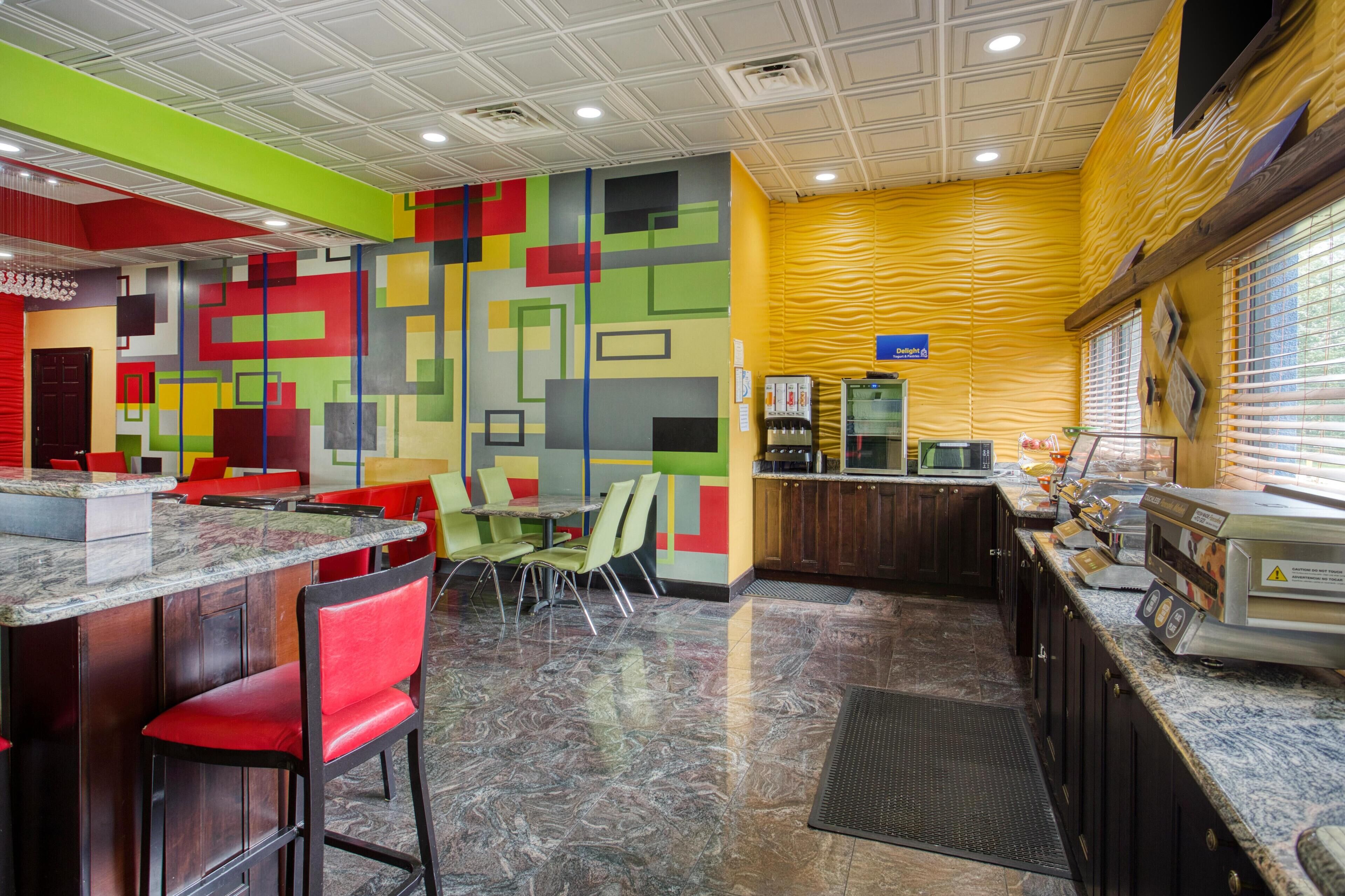 Ilmainen päivittäinen mannermainen aamiainen 