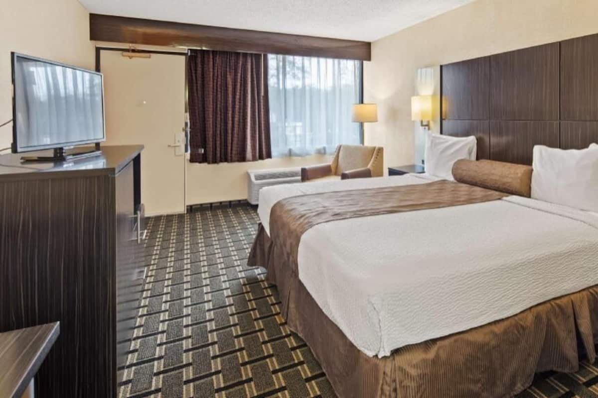 Schreibtisch, laptopgeeigneter Arbeitsplatz, Verdunkelungsvorhänge