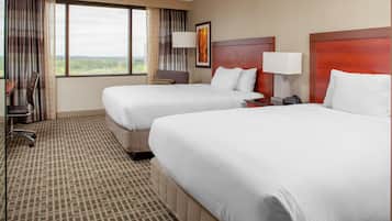 Hypo-allergenic bedding, in-room safe, desk, laptop workspace