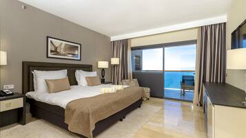 Premium-sengetøj, minibar, pengeskab på værelset, skrivebord