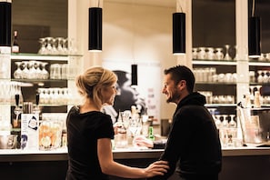Bar (on property) - Hotel Navarra Brugge (Bruges)