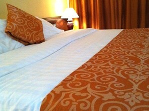 Standard Double Room | Premium bedding, in-room safe, desk, blackout curtains - Kenya Bay Beach Hotel (Mombasa)