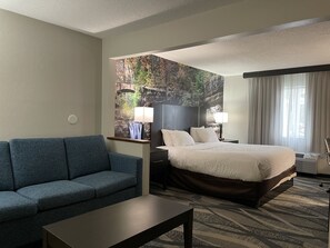 Efficiency Suite King Non Smoking 1 person Sofa bed | Premium bedding, desk, blackout curtains, soundproofing - Clarion Pointe Fairborn near Wright Patterson AFB (Fairborn)