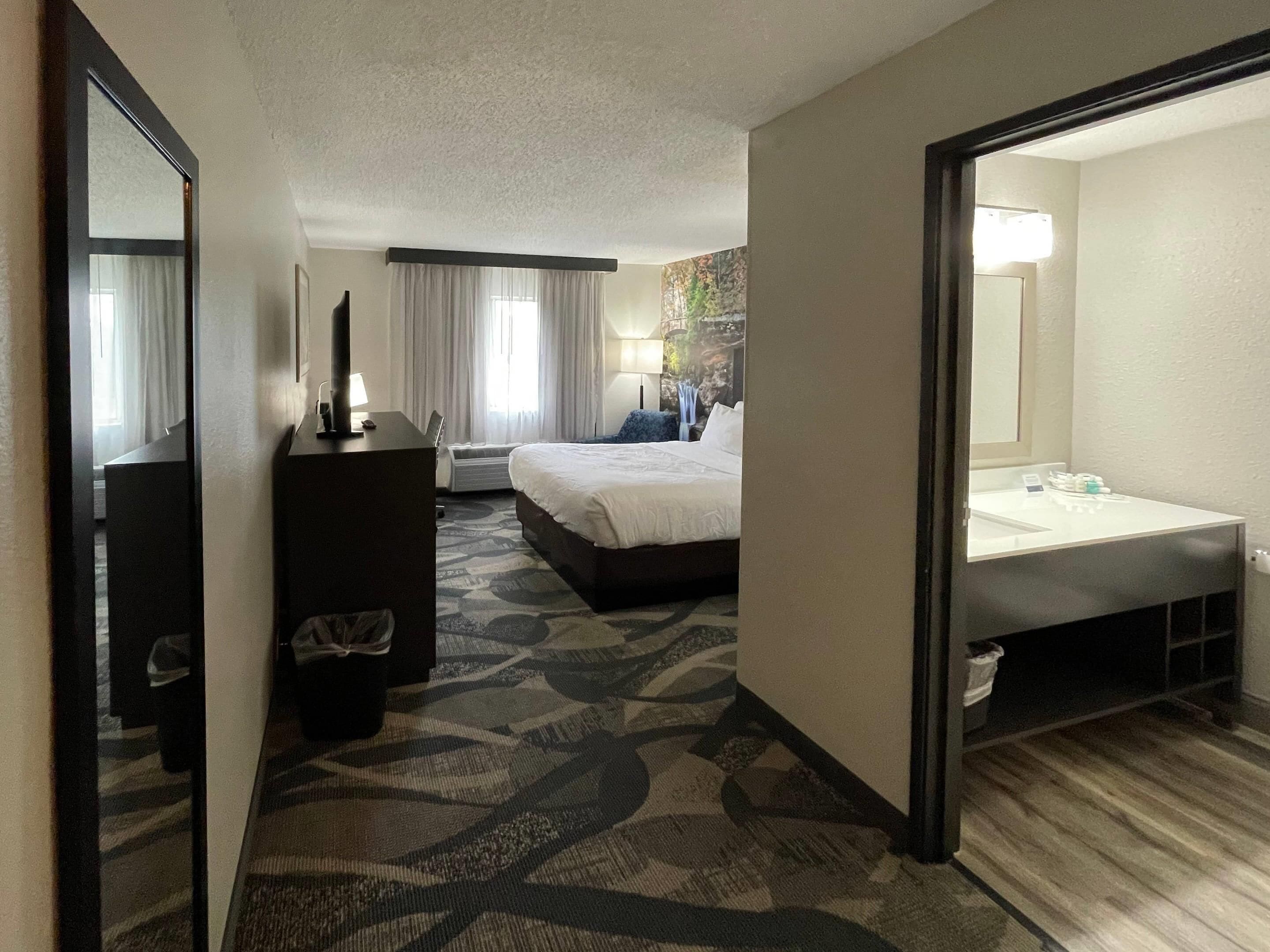 Premium bedding, desk, blackout curtains, soundproofing