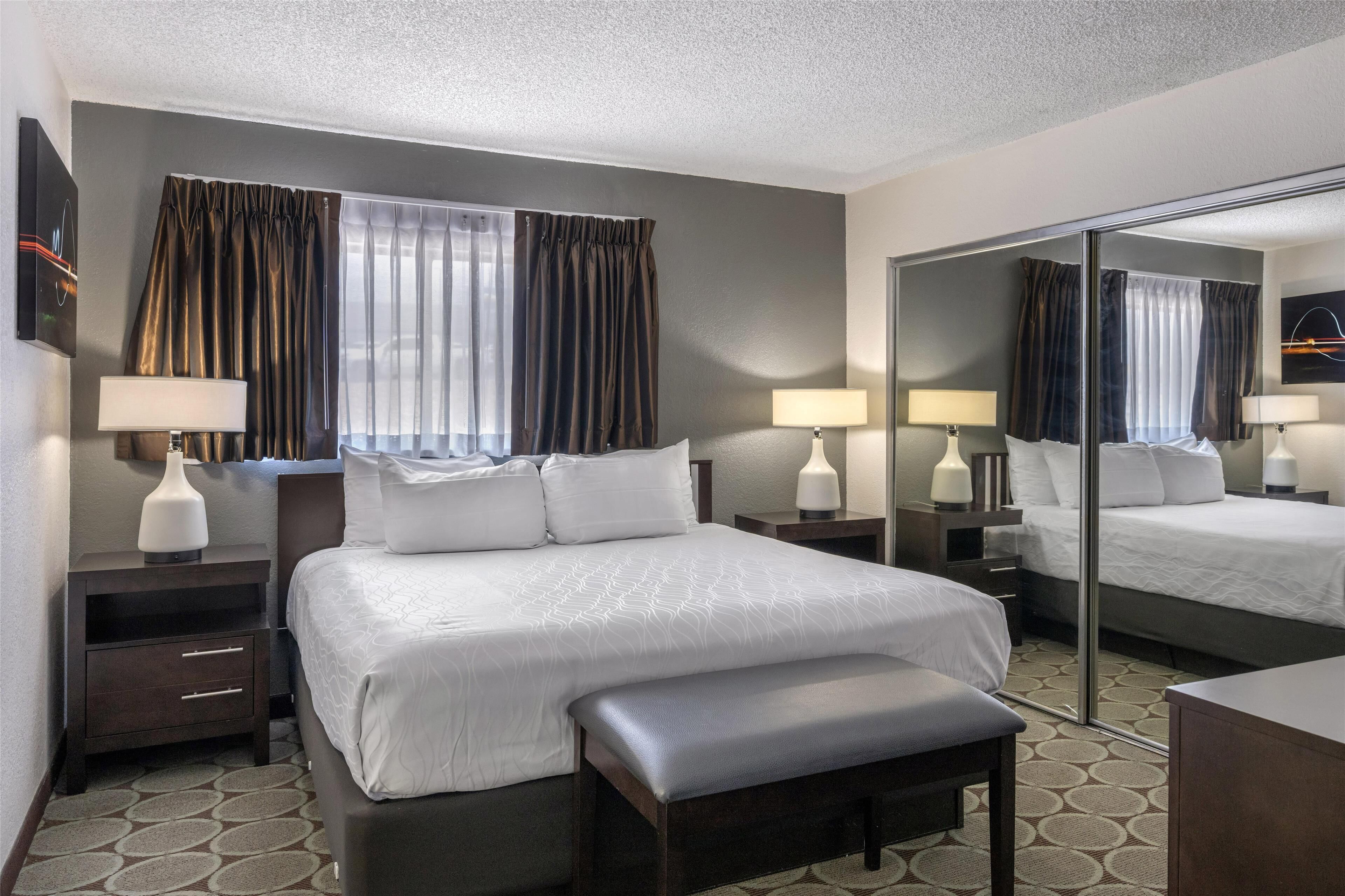 In-room safe, desk, laptop workspace, iron/ironing board