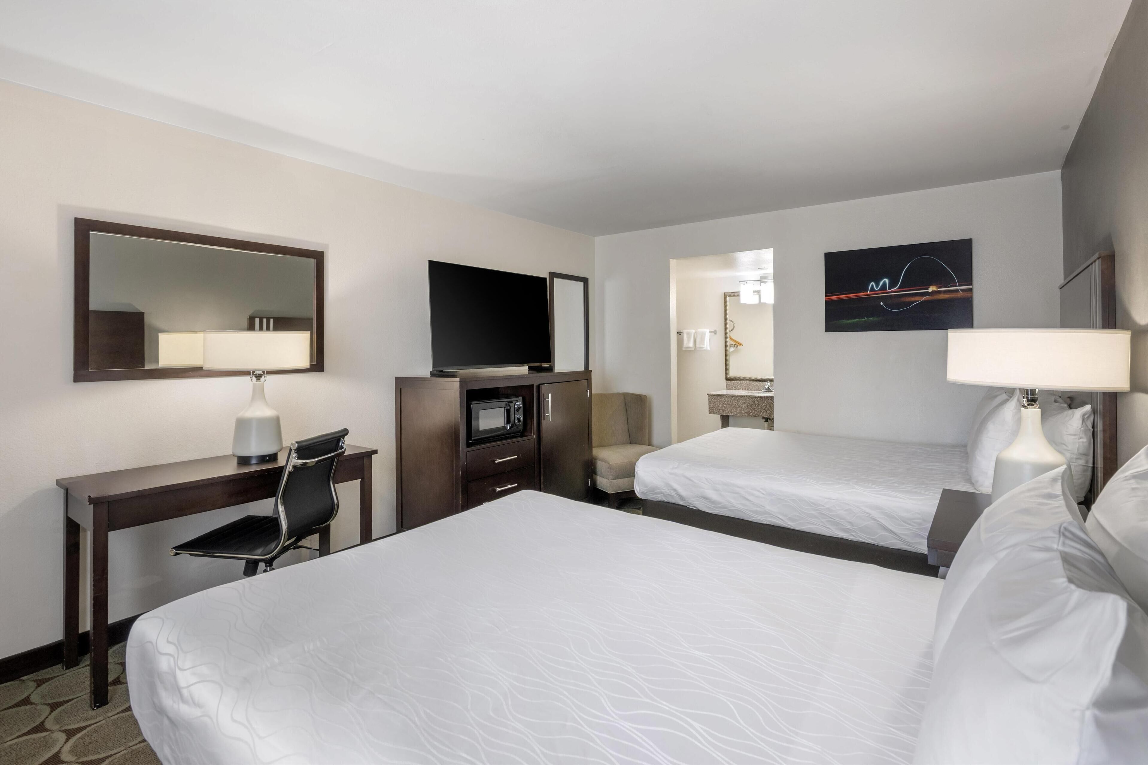 1 bedroom, in-room safe, desk, laptop workspace