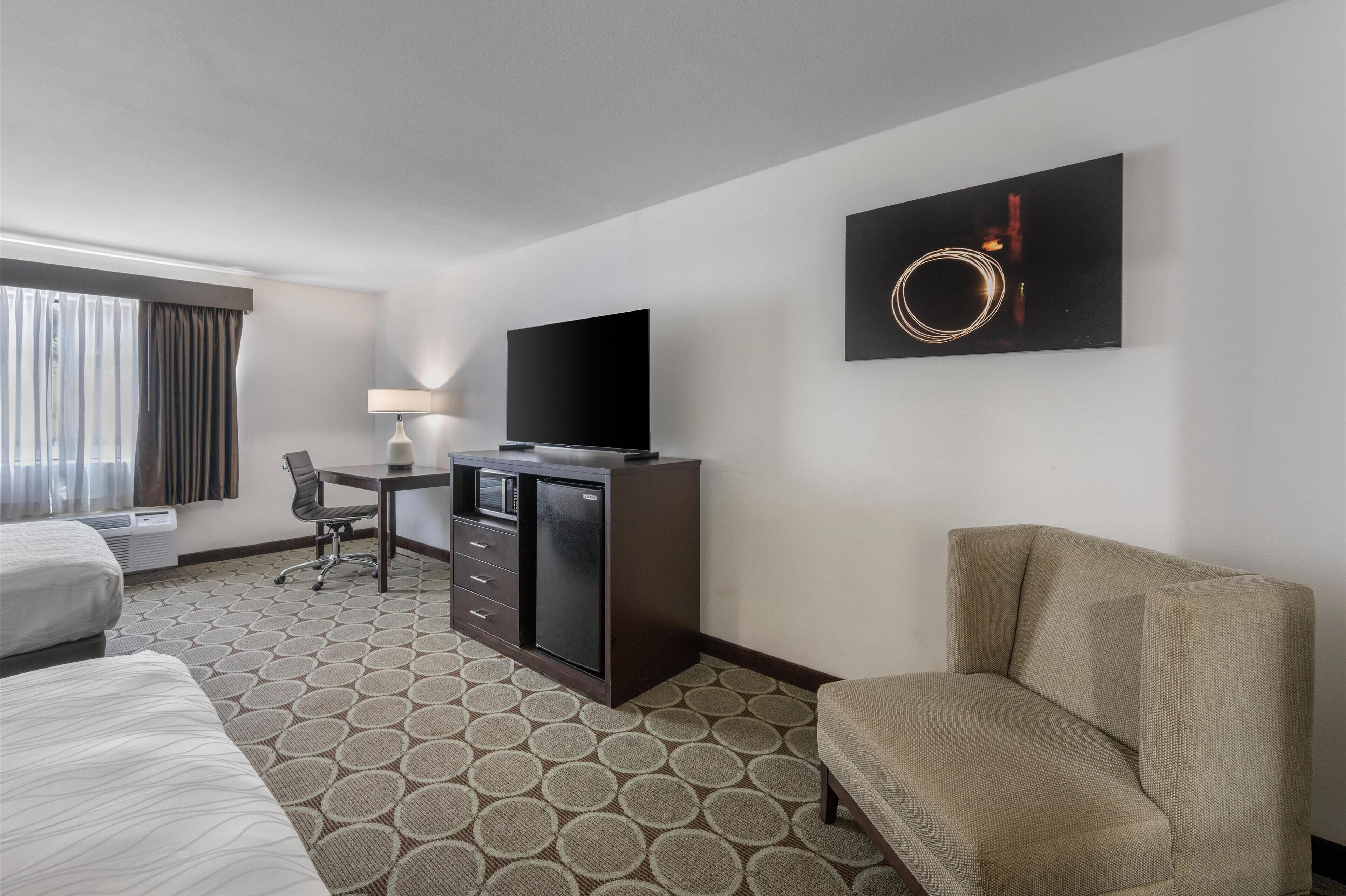 1 bedroom, in-room safe, desk, laptop workspace