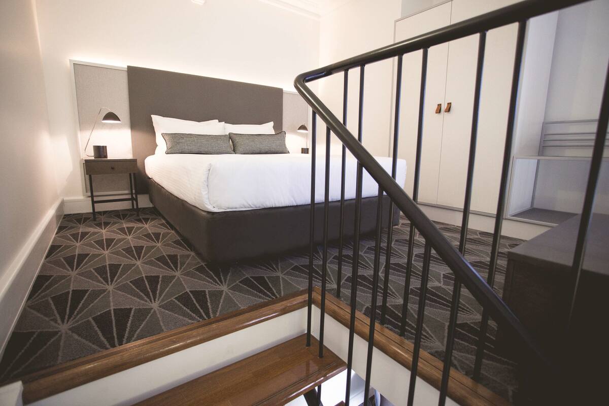 Loft (Richardson Loft)