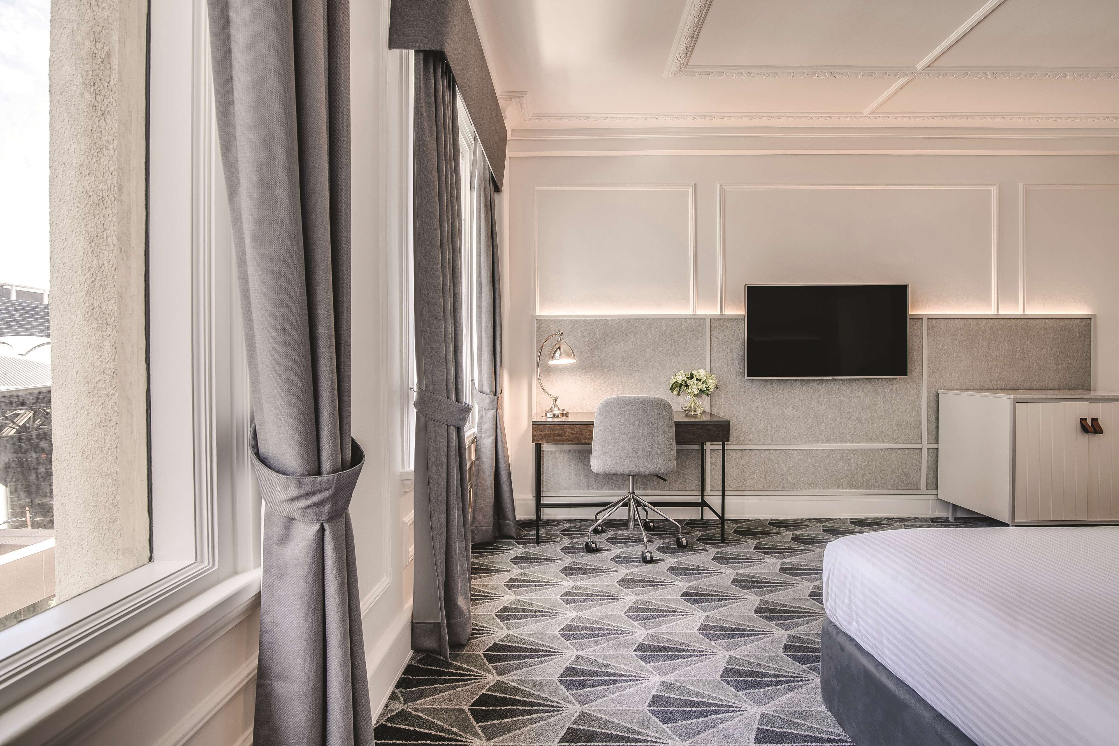 premium bedding, minibar, in-room safe, desk