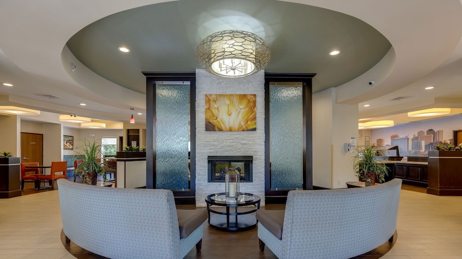 Club - Hotel Nashville Inn & Suites