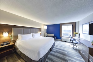Premium bedding, pillow-top beds, in-room safe, desk
