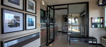 Fair View Inn & Suites