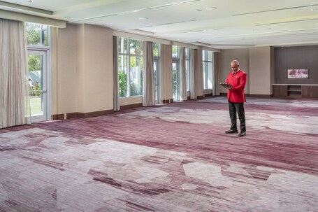 Courtyard by Marriott Miami Airport - Image 43