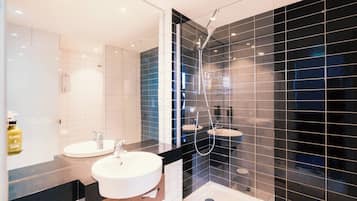 Shower, eco-friendly toiletries, hair dryer, towels