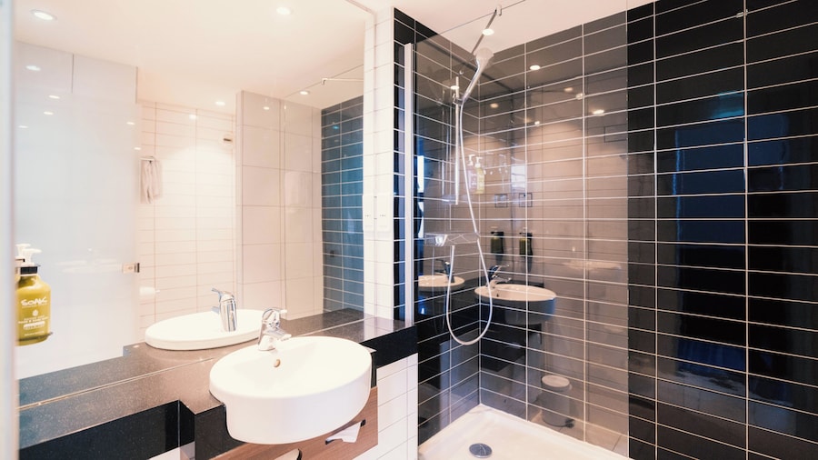 Holiday Inn Express Lille Centre by IHG
