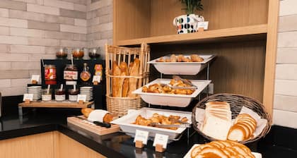 Holiday Inn Express Lille Centre by IHG