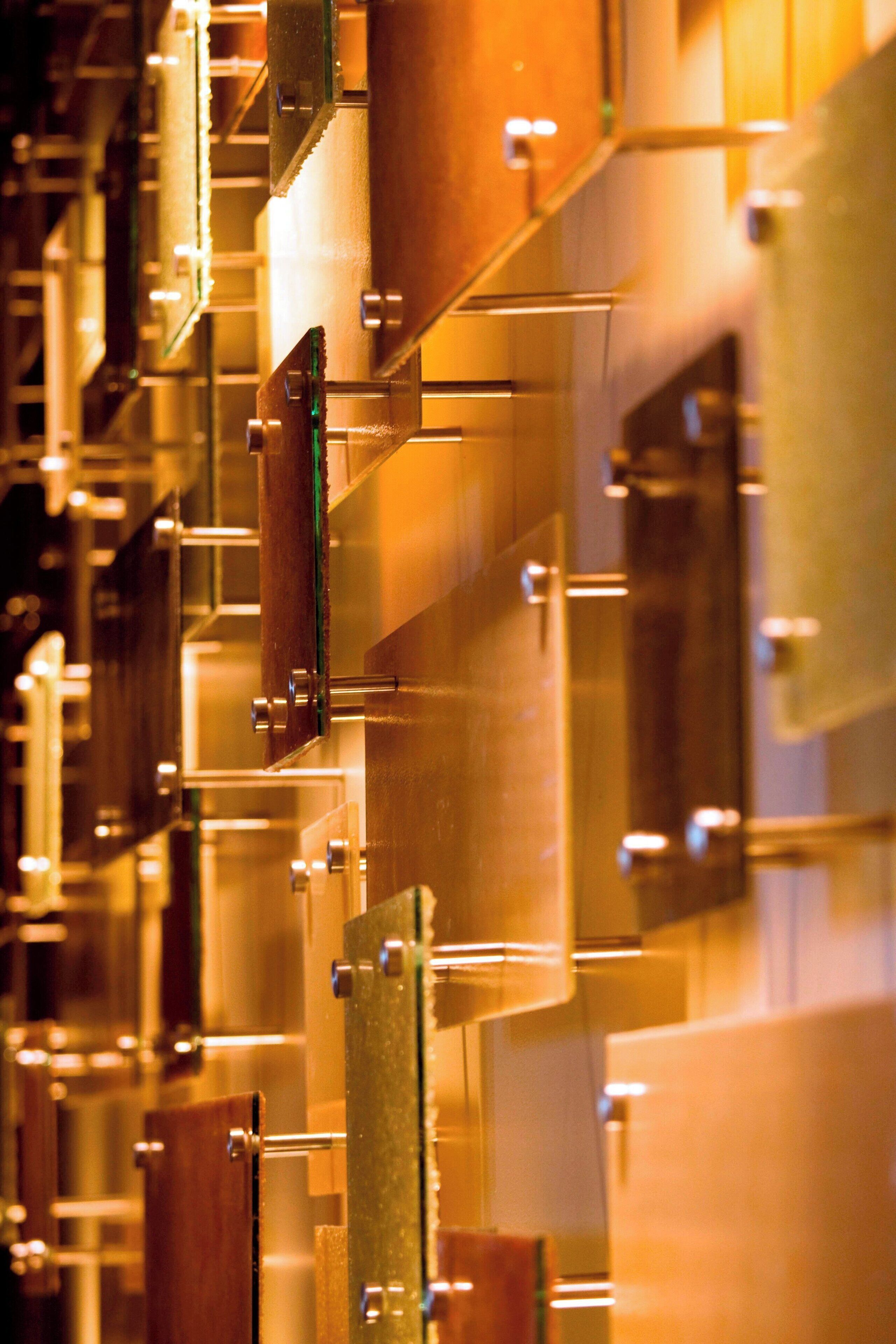 lunch and dinner served, american cuisine