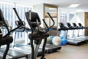 Fitness facility - The Westin Pittsburgh, a Marriott Hotel (Pittsburgh)