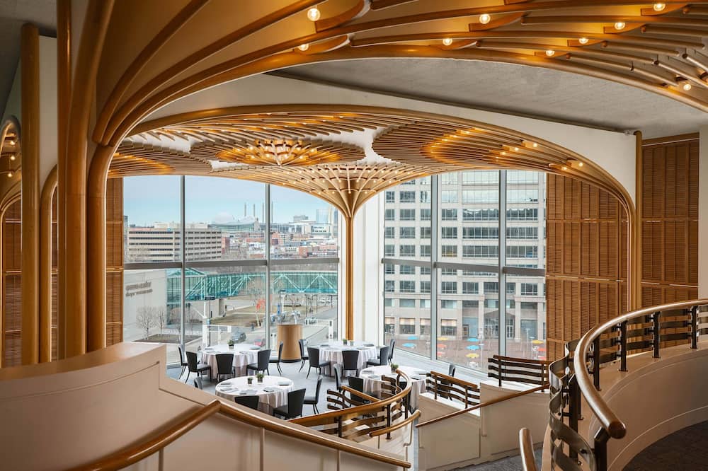 Sheraton Kansas City Hotel at Crown Center