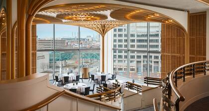 Sheraton Kansas City Hotel at Crown Center