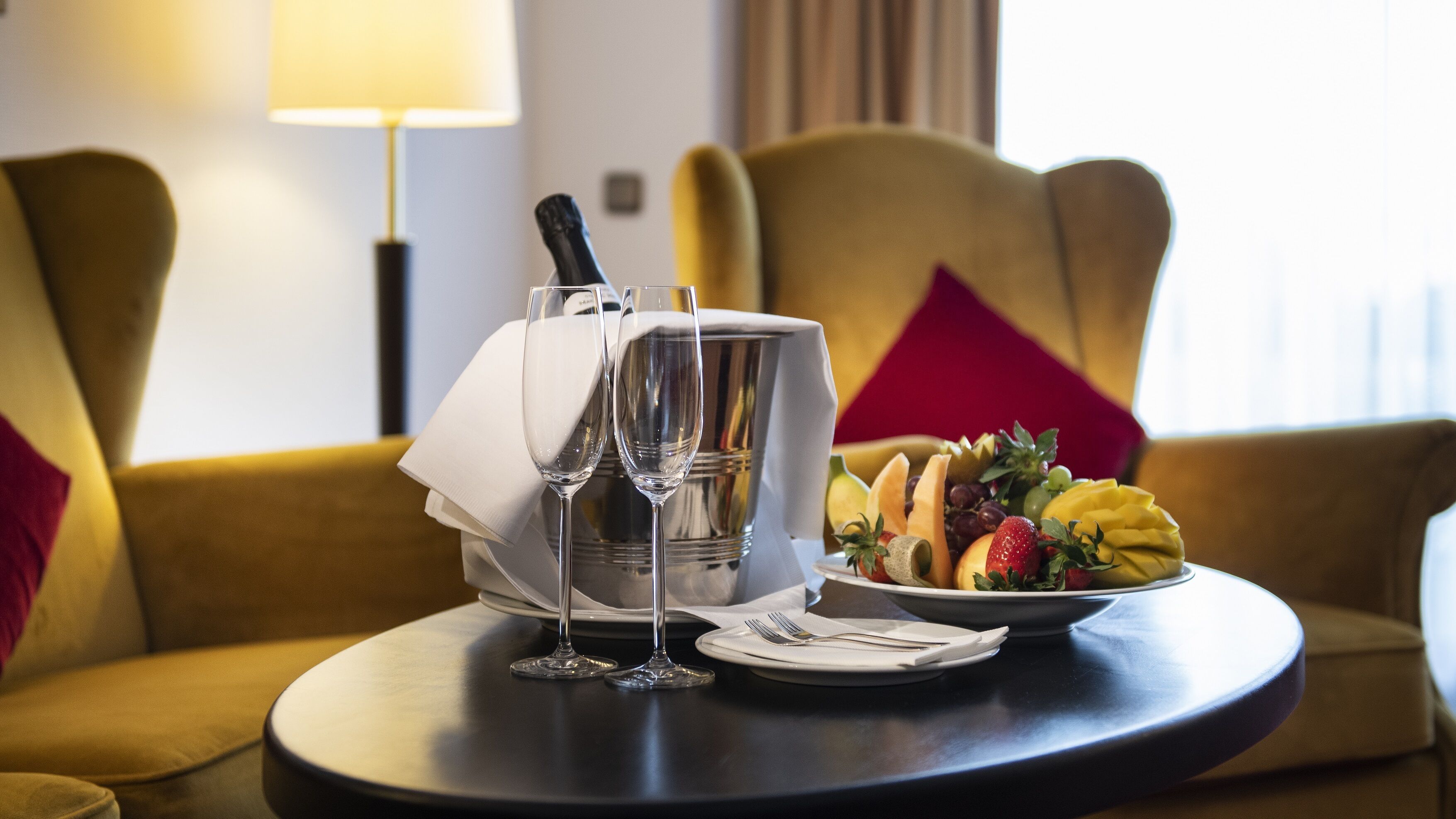 suite, 2 bathrooms (sonnenhof) | living area | flat-screen tv