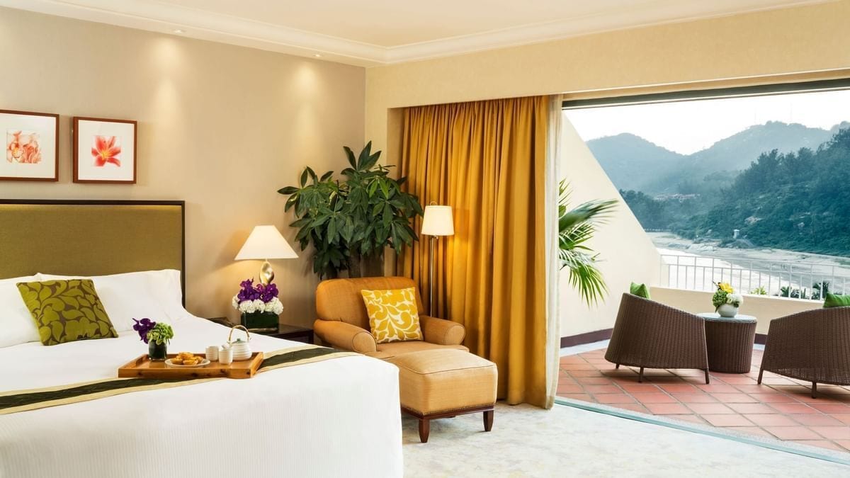 Ropa de cama de alta calidad y minibar 