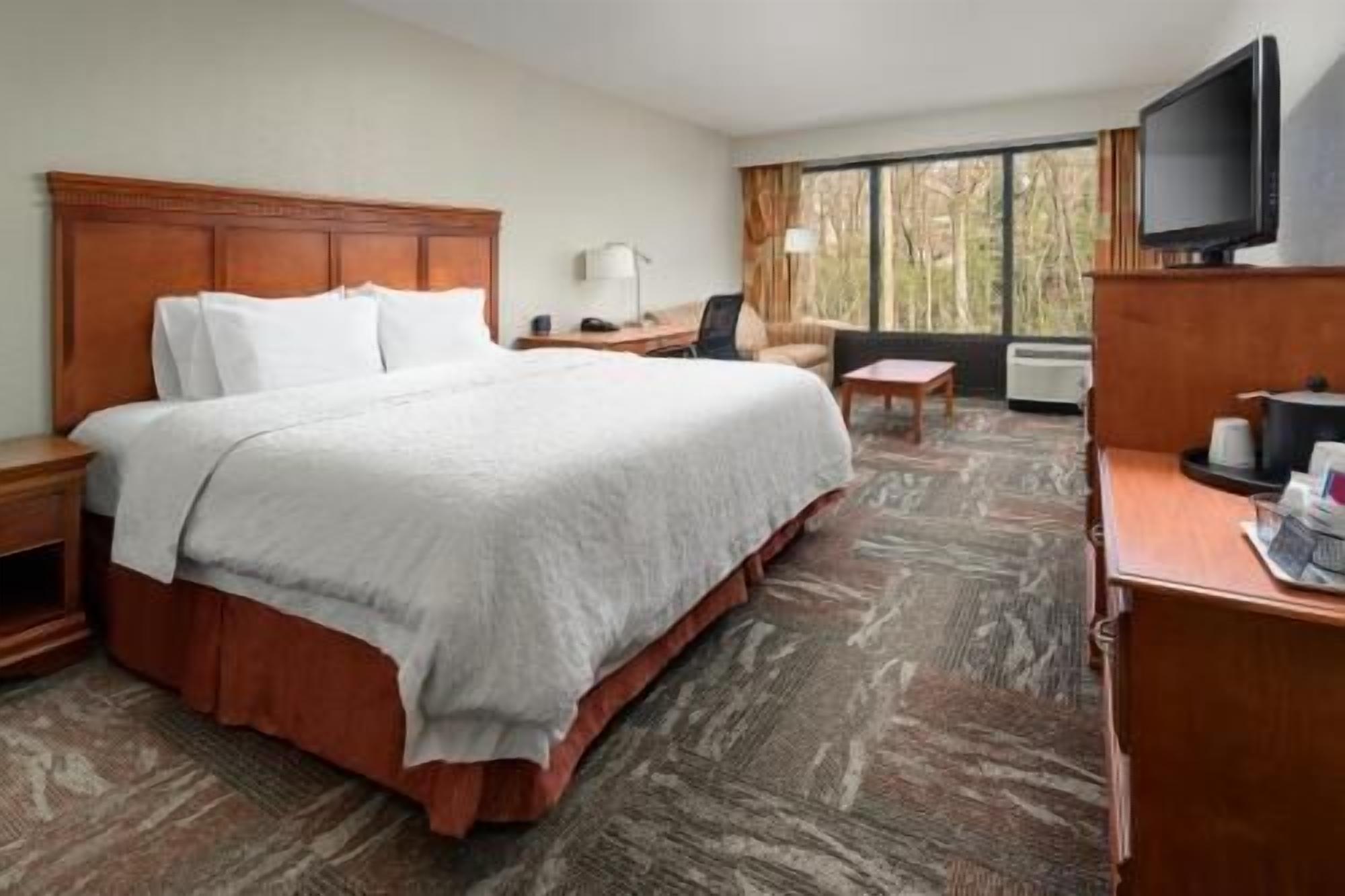 In-room safe, iron/ironing board, free cots/infant beds