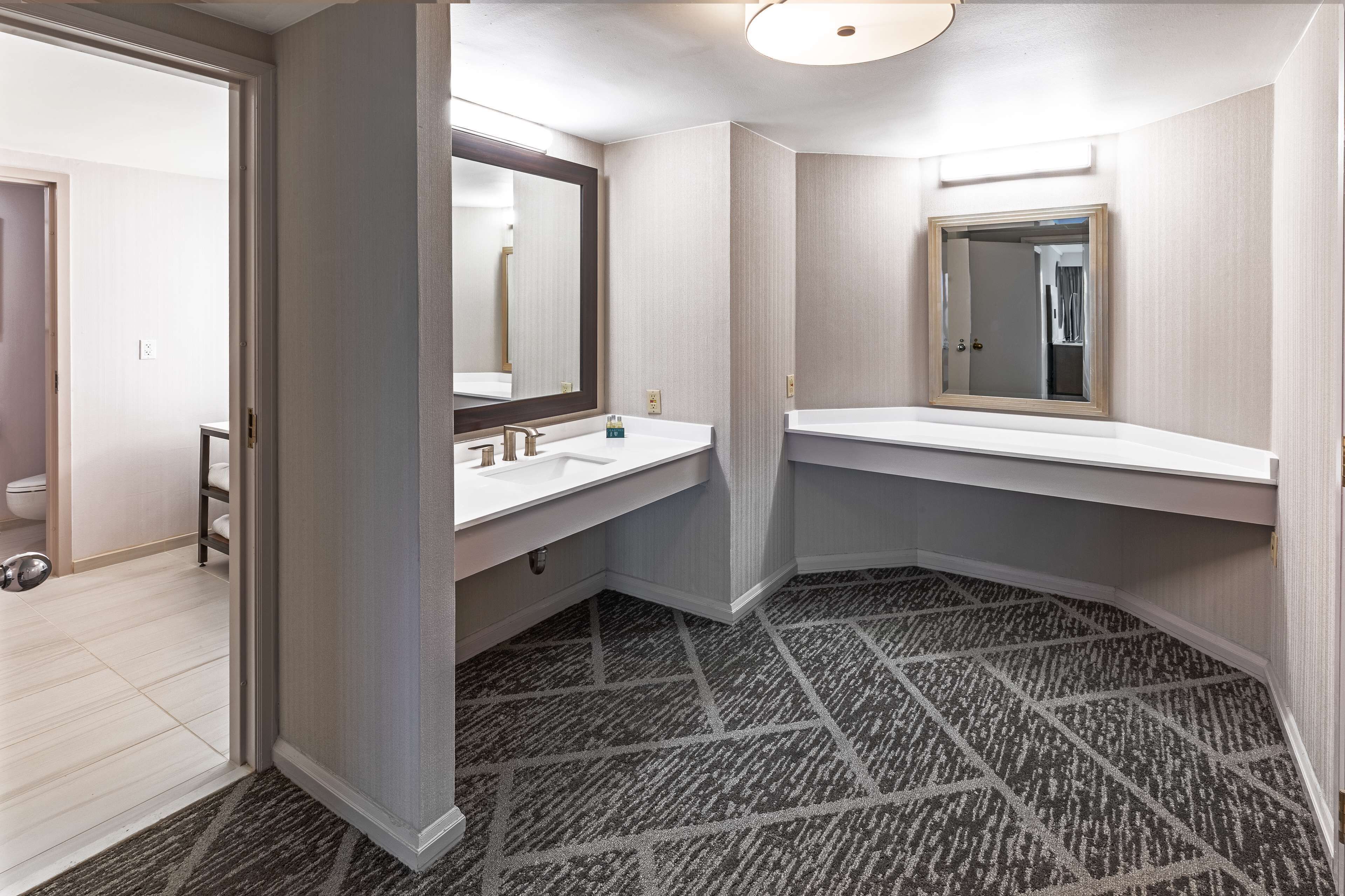 Foto - Doubletree  Tulsa At Warren Place