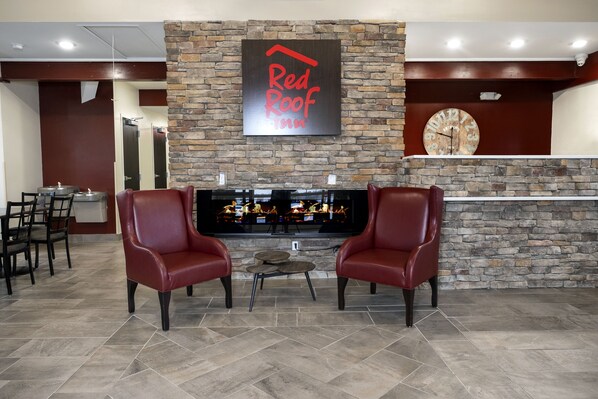 Lobby - Red Roof Inn Lumberton (Lumberton)