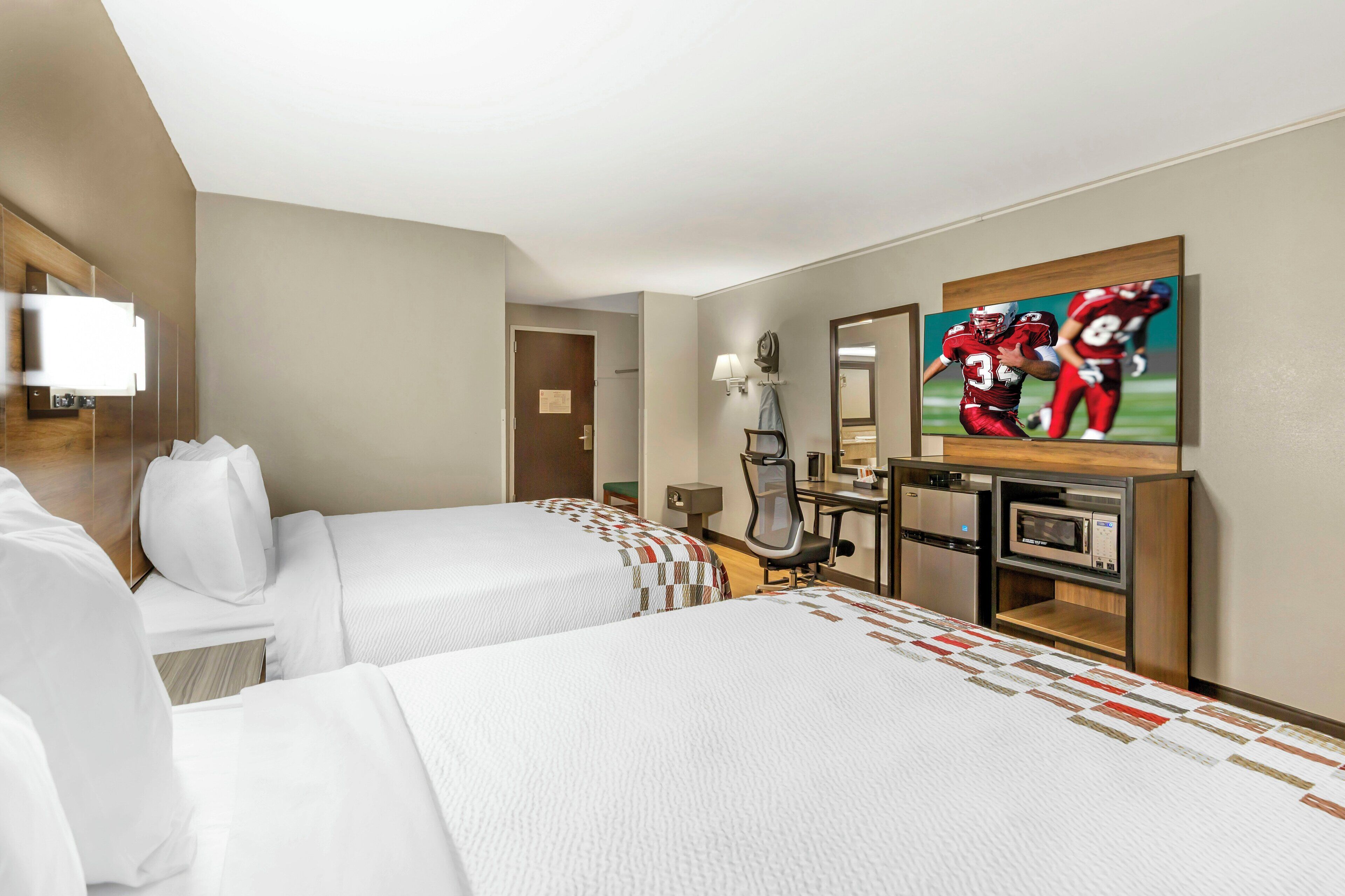 In-room safe, desk, iron/ironing board, free WiFi