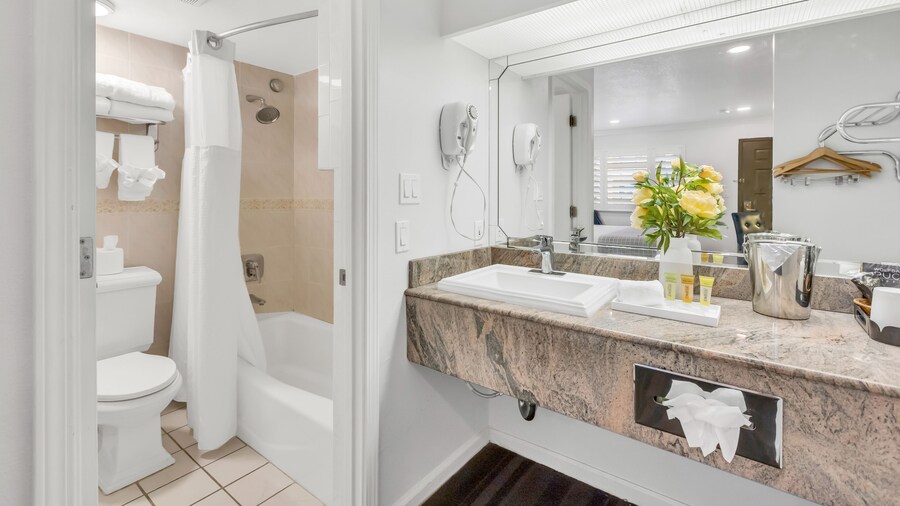 Napa Valley Hotel & Suites