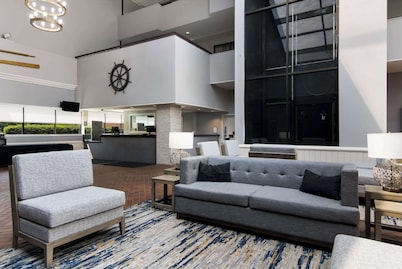 The Inn on Maritime Bay, Ascend Hotel Collection