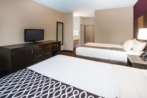 Habitación Confort doble, 2 camas de matrimonio, no fumadores | Ropa de cama de alta calidad y escritorio