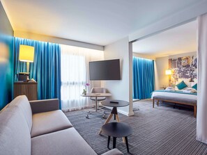 Surmatelas, coffres-forts dans les chambres, ameublement personnalisé