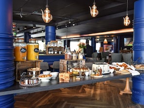 Daily buffet breakfast (EUR 19 per person)