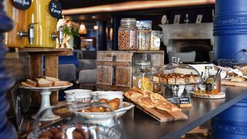 Colazione a buffet a pagamento, servita tutte le mattine