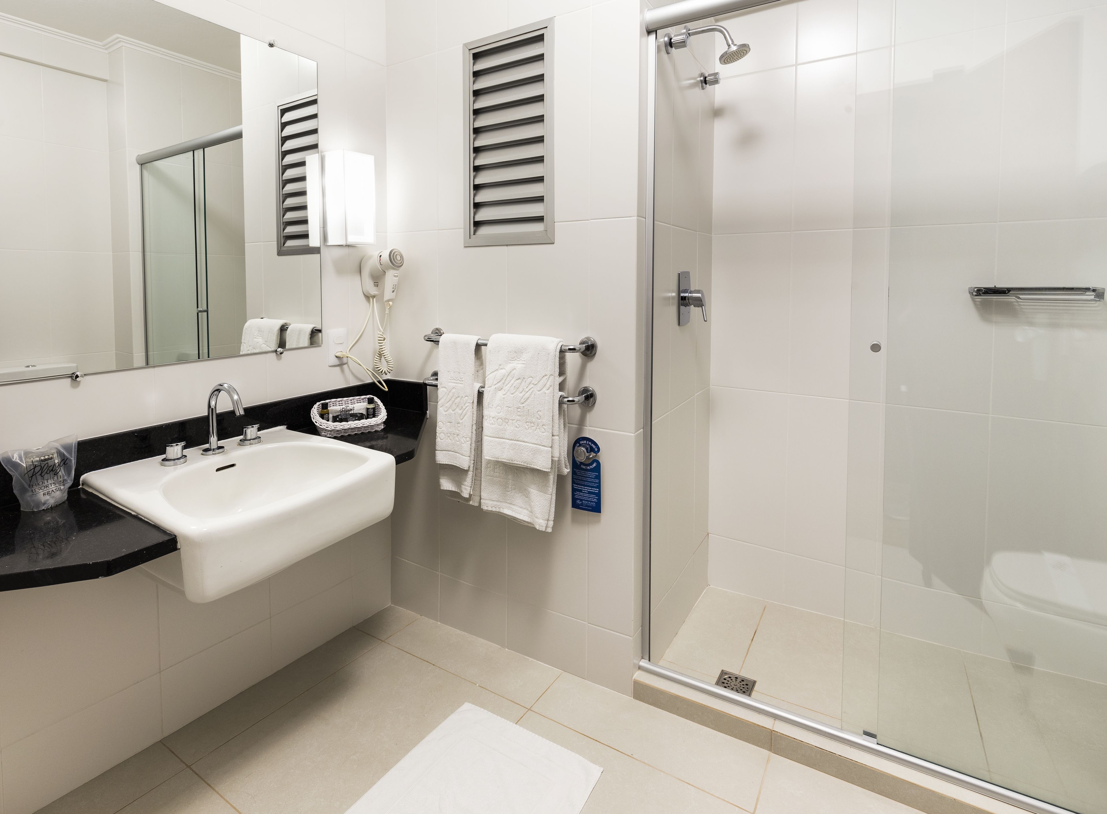 shower, free toiletries, towels