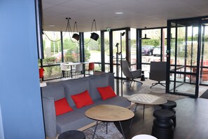 ระเบียง