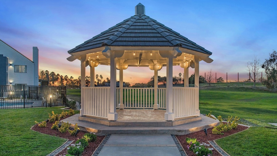 Staybridge Suites Oxnard River Ridge by IHG