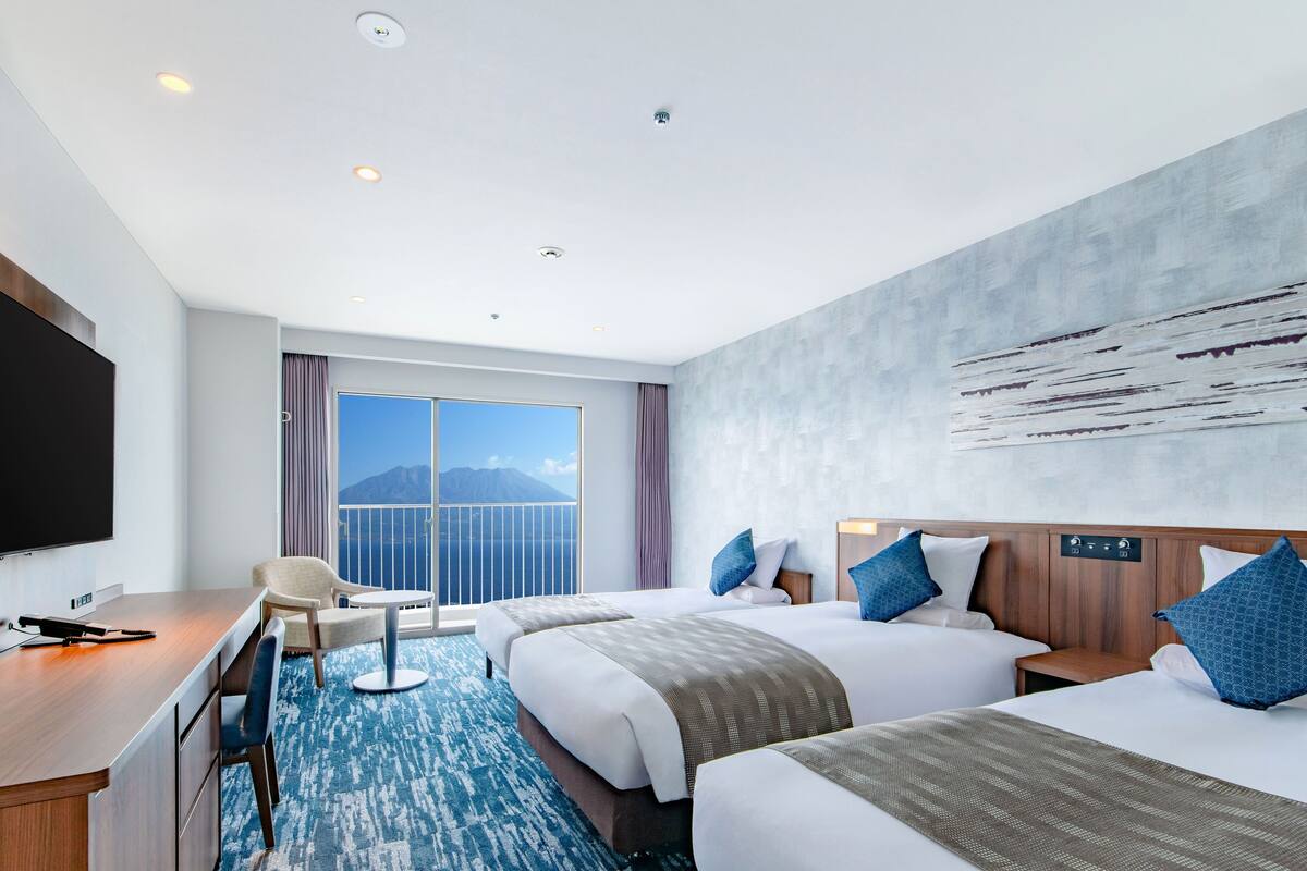 In-room safe, desk, blackout curtains, iron/ironing board (on request)