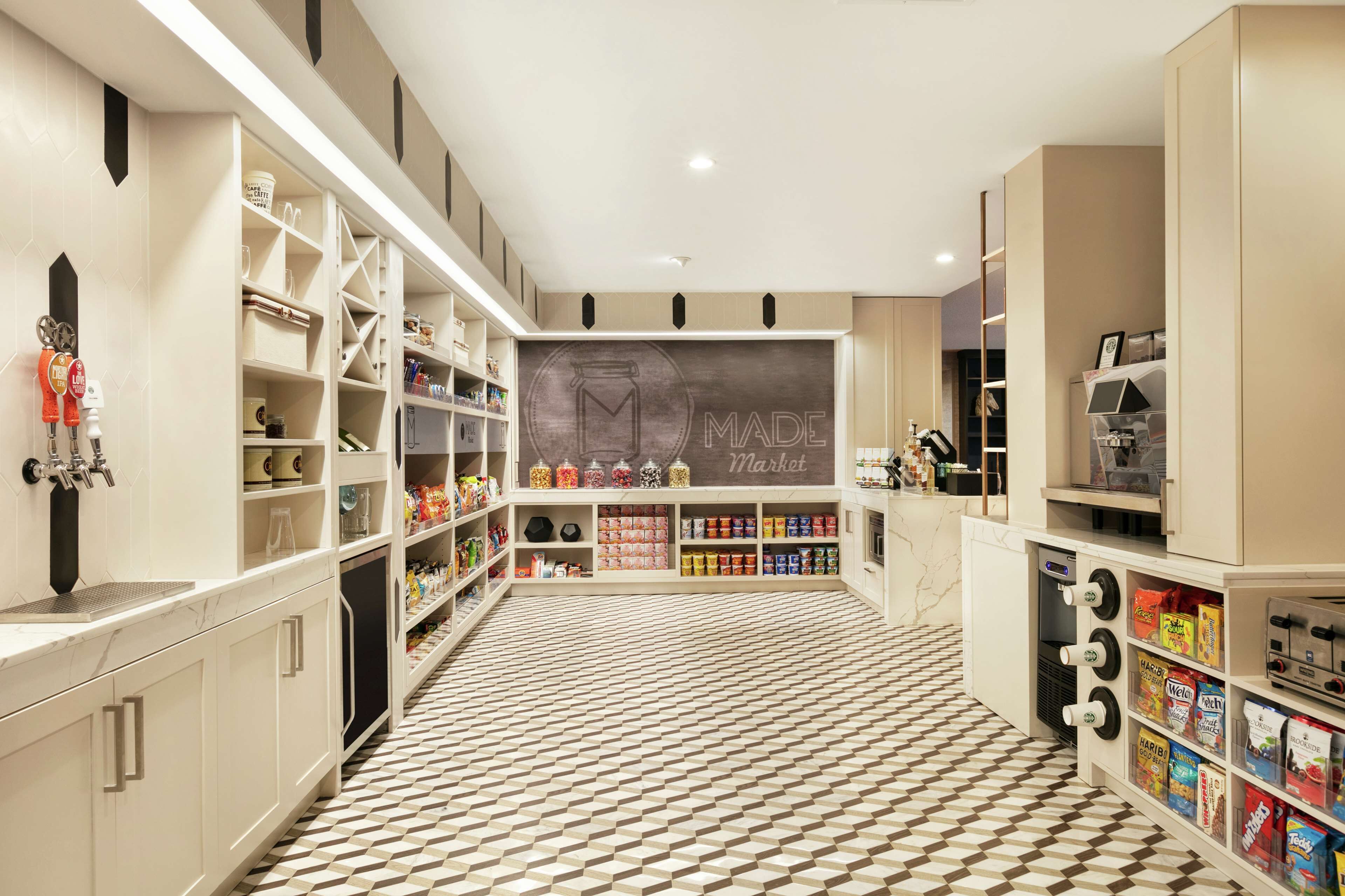 Snack bar