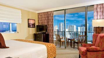 Standard Studio | In-room safe, free cribs/infant beds, free WiFi, bed sheets