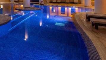 Indoor pool, outdoor pool