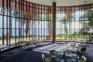 3 间餐厅，供应早餐