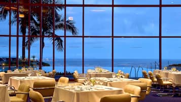 3 Restaurants, Frühstück