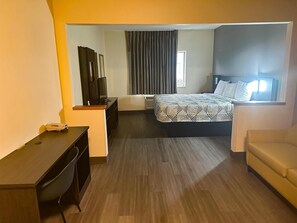 Free WiFi, bed sheets - Motel 6 Anderson, IN - Indianapolis (Anderson)