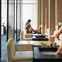 Couples treatment rooms, steam room, body treatments, hydrotherapy