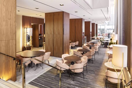 Four Seasons Hotel Toronto - Image 61