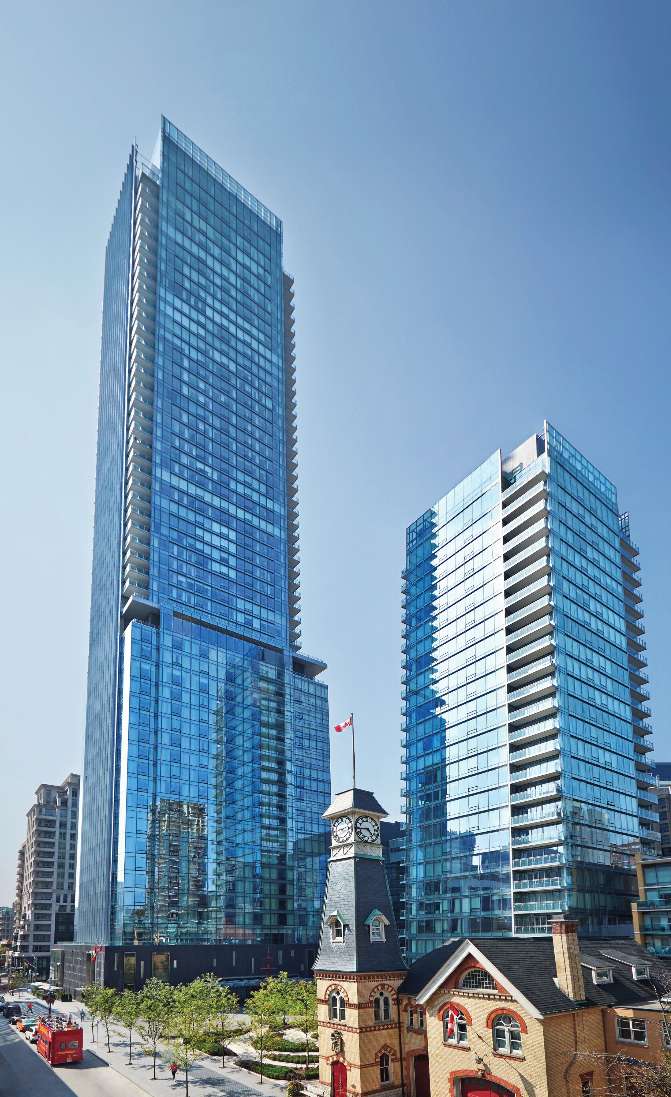 Photo - Four Seasons Hotel Toronto
